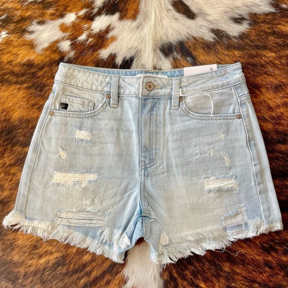 NWT Like Seriously Light Wash Denim KanCan Shorts High Rise Denim Large